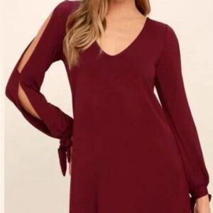 Boutique Burgundy Wine Red Cold Shoulder Tie Sleeves Dress /Tunic - Size Large.